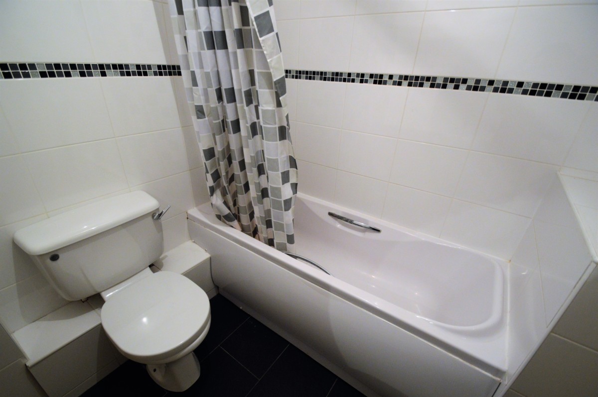 bath 2.jpg